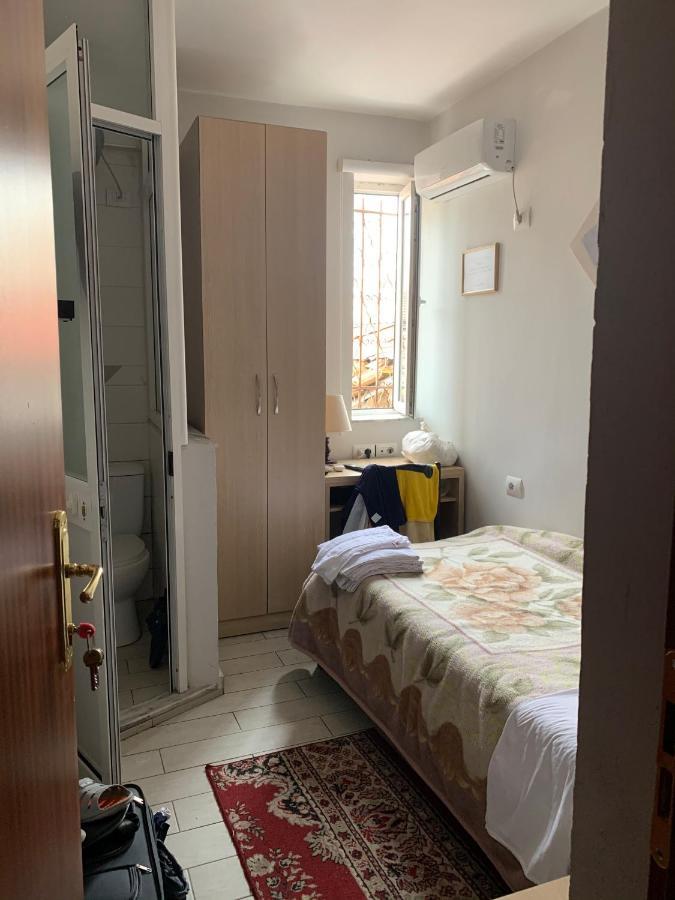 Guest House De Rada Tirana Exterior foto